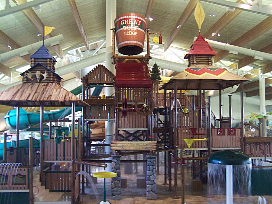 great wolf lodge manteca slides